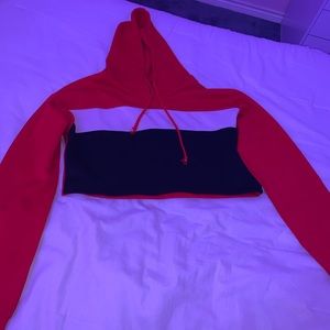 Cropped hoodie